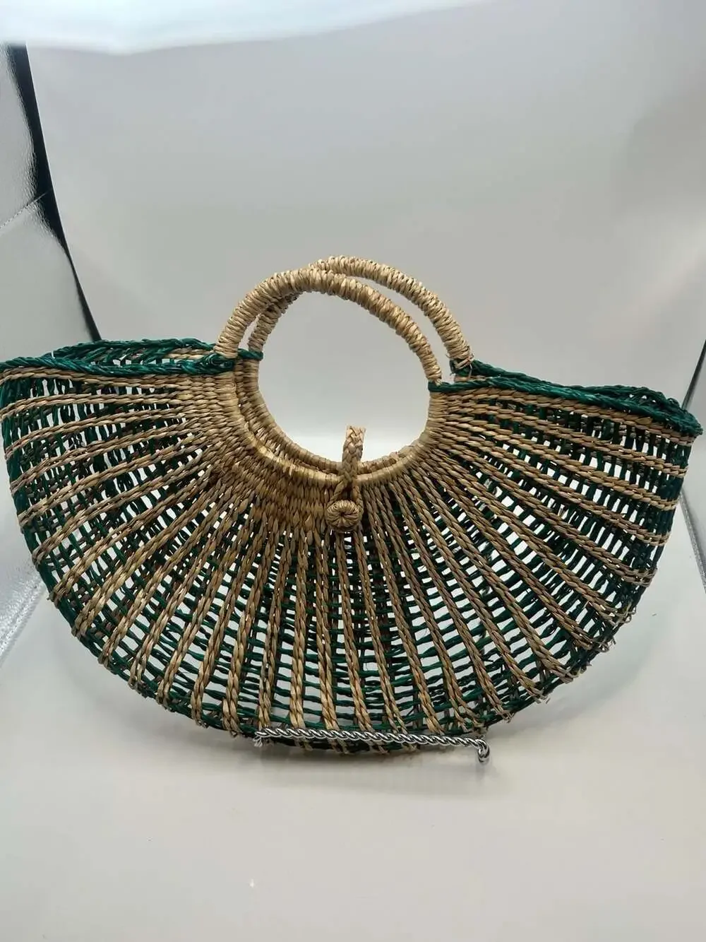 Two-Tone Woven Straw Top Handle Bag - Picture 2 of 5